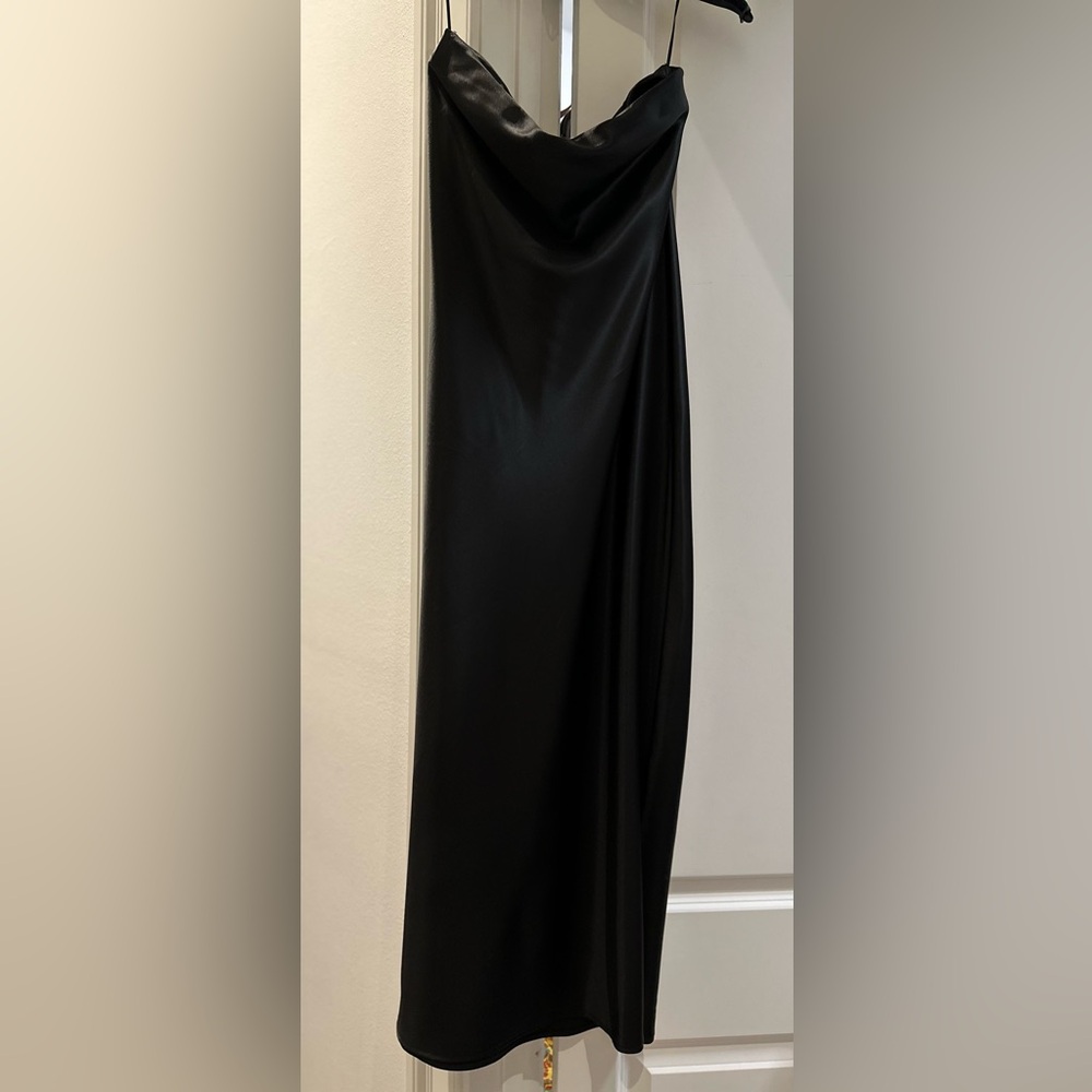 Satin stretch, Black, strapless, beautiful cocktail dress, New